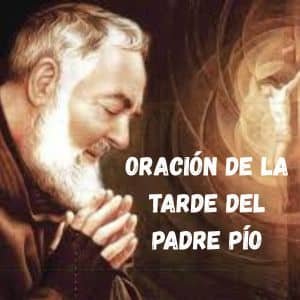 padre pio rezando la oracion de la tarde "Quedate conmigo, Señor"