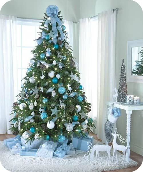 arbol navidad decoracion de azul y blanco